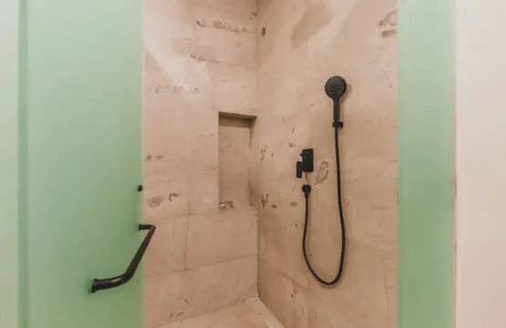 98810 383887 I dqj q77NpU9ucjU60OO3qinY6A5zPfc4A36NSZ7wE 68c9cde505d21.jpg