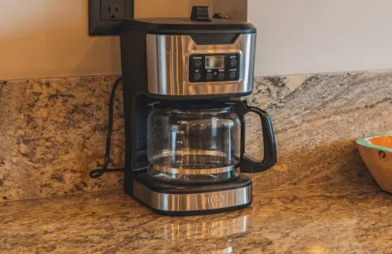 98810 426484 O3DwryaBZfZFNJez1k2FLoe lN aW LI2D3eY0wQlQg 68c9c9609193e.jpg