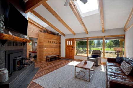 98810 319810 8YdUoE2lCK5fUVmR YFeCi6AwbSCTL30OJuxS0FknB4 671fe5b3e941e.jpg