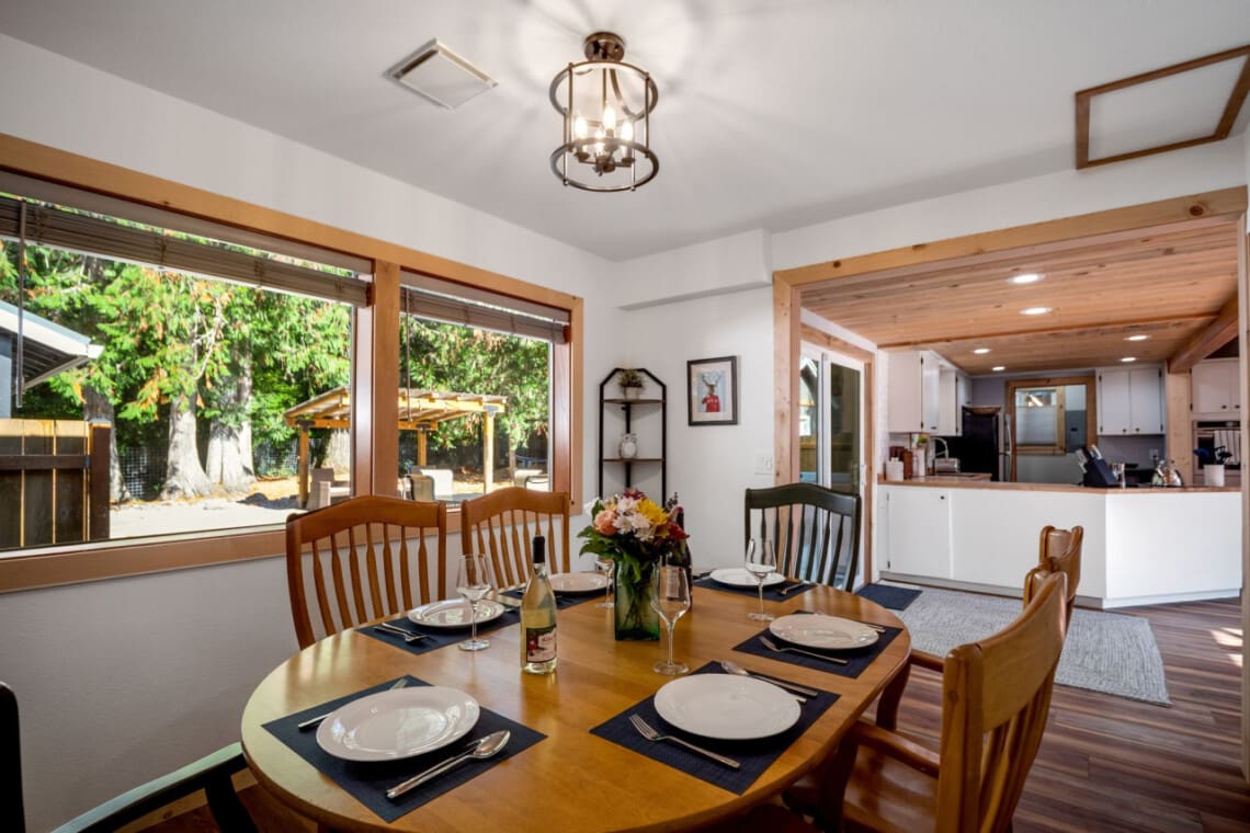 98810 319810 WUBPRagmKk 08valg 6wD2vBMCJ8P1nGeANjQKLG Tw 671fe633f0d49.jpg