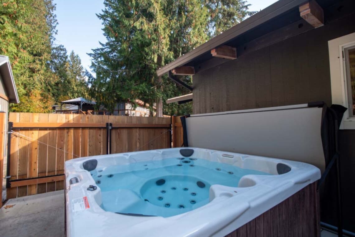 98810 319810 s8Hfl127IFTN48s2M7WSAxZF1JSbEq k3gRApHCVUfo 671fe729e888b.jpg