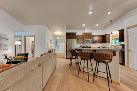 98810 394845 gGQ301DG1OAAk9qFqixtdv rVVX6LwjUeexfkd0UmTM 683f5d64144e9.jpg