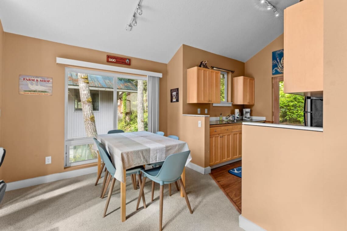 98810 400339 FZg C5aH73QLCPfT0 Z6Jm23d7O9DL052pEuQlSBXE 684717d334b3e.jpg