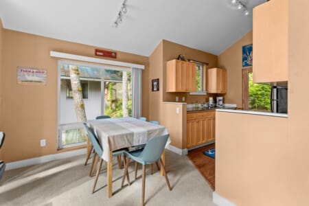 98810 400339 FZg C5aH73QLCPfT0 Z6Jm23d7O9DL052pEuQlSBXE 684717d334b3e.jpg