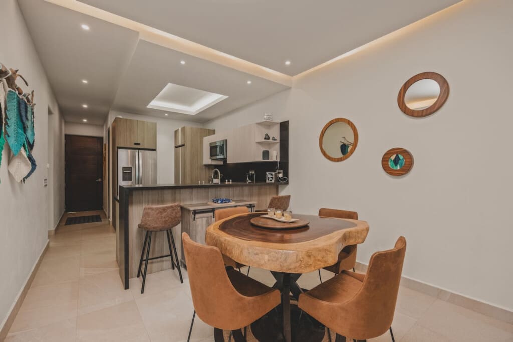 98810 444329 RHcR25rfDVbGQ4Y8N06r hMVyd98J caY F4Ni3rOGg 68f660ea7b5b5.jpg