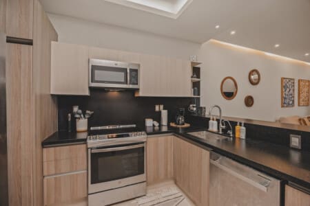 98810 444329 iD EDRhyGn0zr3yZ2cdwu5OGFg 9yZHhJ Vy7EL0Ib4 68f660e73f775.jpg