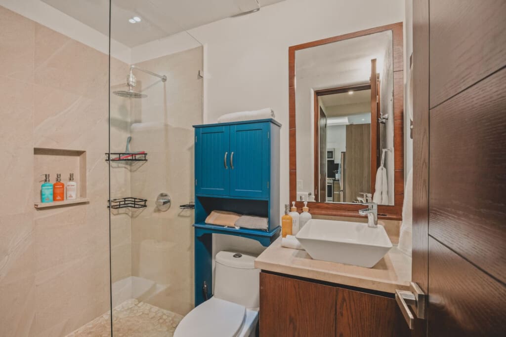 98810 444329 rhwhtrzwBKbaPeH5Fb l9PS2 P7mroob05Yyw9Uavpg 68f660e419c72.jpg