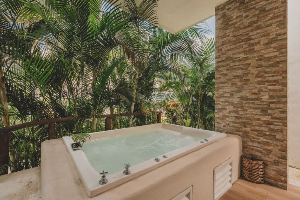 98810 444330 bhCoLa6AYzWBzR2X D1Wct7rh0SgXY8uGZQ7FHNkSmQ 68f660739798b.jpg