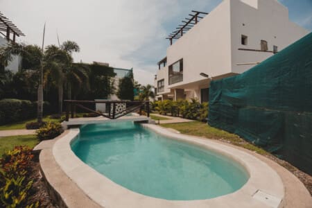 98810 444330 gqA9viaKgxZavYJ68lTweGV4M1Cu9fyXUzaVFBjmF o 68f660a459136.jpg