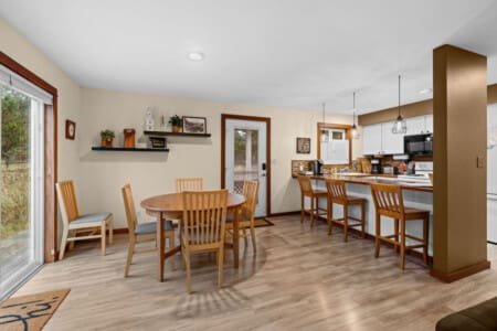 98810 447151 glAuucamdMm EV0iEmqBSP3EIX0KE5rp fWVGuTbUmw 6900fb70cedaf.jpg