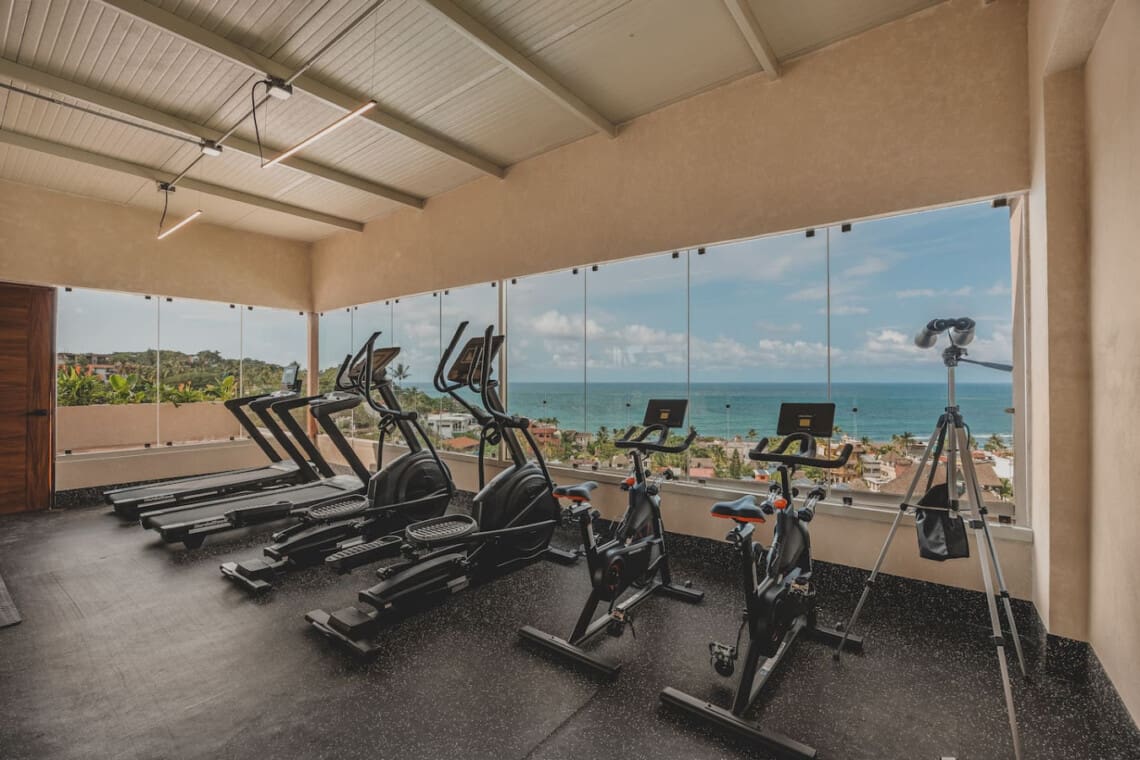 98810 454176 eQsKHGEUG07bOYCbkfqjuSGi8k w3cZbi45e56gVFbw 691b5e4119363.jpg