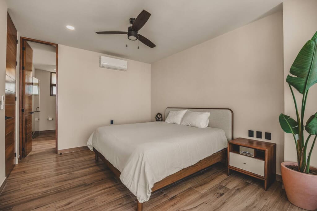 98810 454176 fmaOGH UPhwhHM7bAOBSTWCP FLobHhcopZC6YBDMf4 691b5e7dca36a.jpg