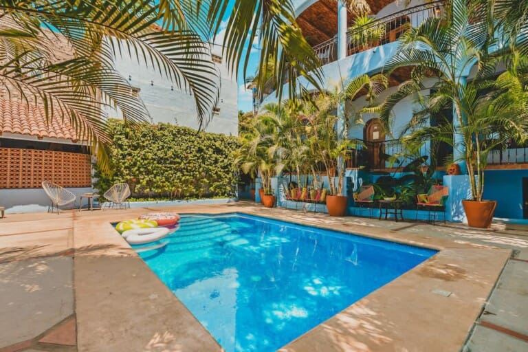 1a7b56c4 76fc 44 RSJmp