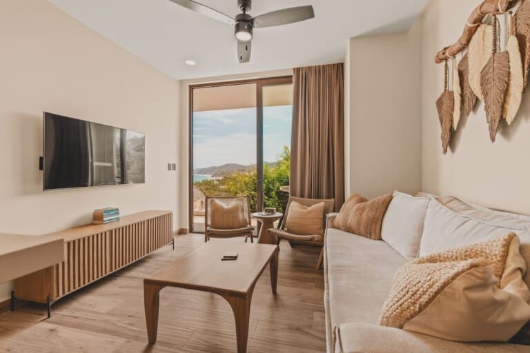 2ace6419 f545 4e Xdaxt